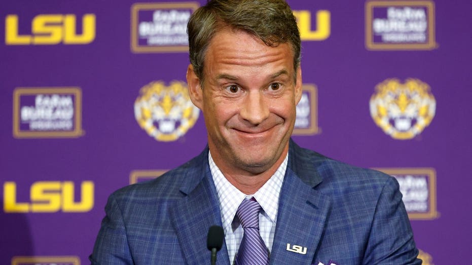 Tim Brando joins Dan Dakich, EVISCERATES Lane Kiffin for his racially charged Vanity Fair comments Newcastle Accountants